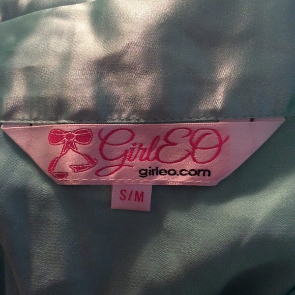 Silky Robe - Picture 2 of 2